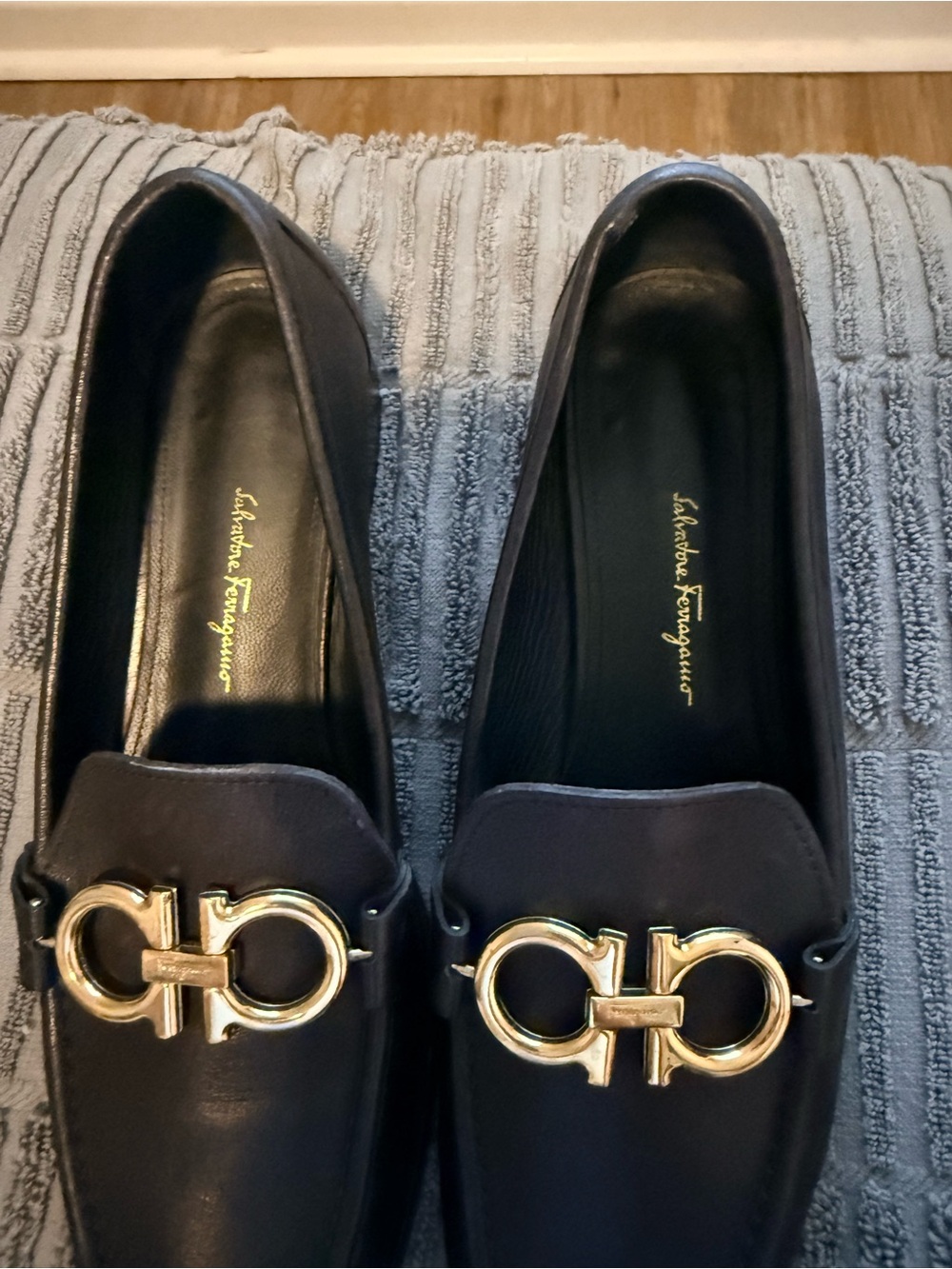 Salvatore Ferragamo Black Leather Loafers with Gold Gancini Hardware - Picture 2 of 8